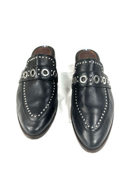 Ariat Two24 Vienna Slip On mule size 8.5B supple leather grommets